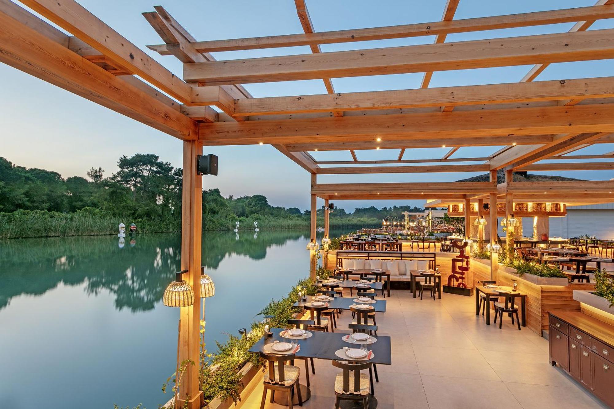 Titanic Deluxe Golf Belek Hotel Ngoại thất bức ảnh