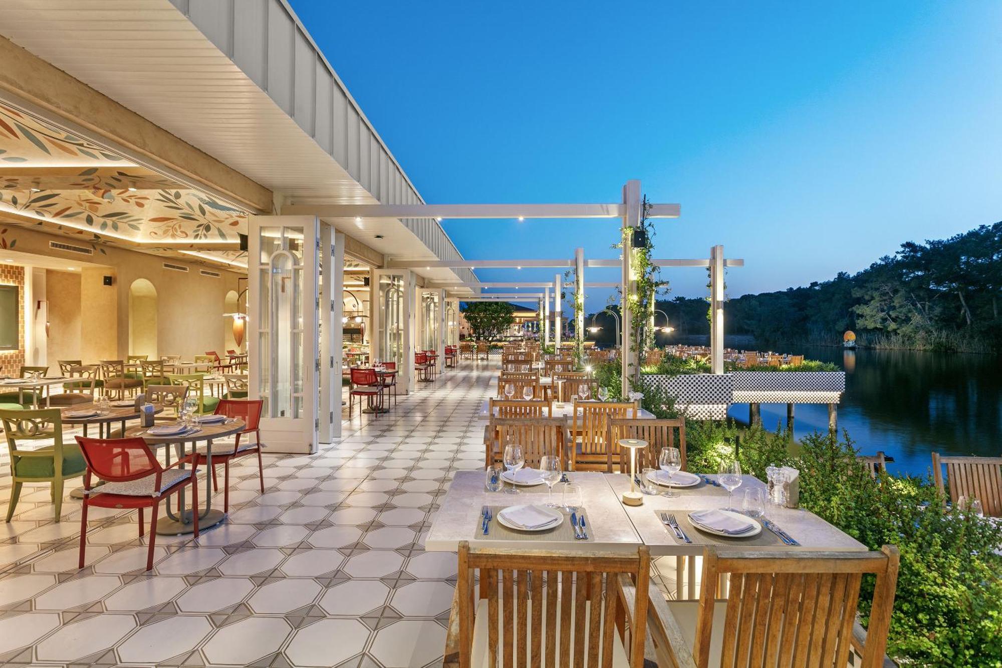 Titanic Deluxe Golf Belek Hotel Ngoại thất bức ảnh